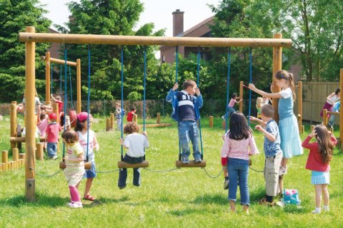 Parcours d'aventure en bois type A pour enfants de 4 à 15 ans 30 pas de géants en chêne Diam. 14 / 90 cm