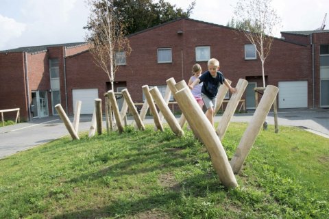 Aire de jeux en robinier Scissors  pour enfants de 6-12 ans