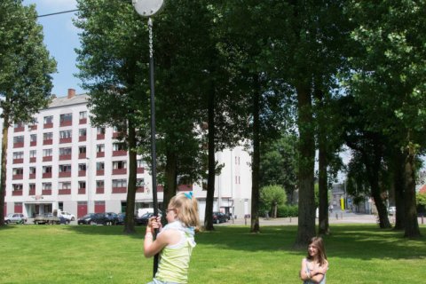 Tyrolienne en bois Téléphérique en bois deux plates-formes pour enfants de 6-15 ans marque EUROPLAY