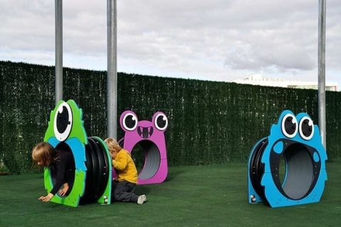 aire de jeux Mini tunnel Spooky  à tête de monstre vert moustachu pour enfants de 0 à 6 ans