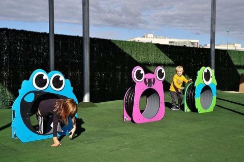 aire de jeux Mini tunnel Spooky  à tête de monstre vert moustachu pour enfants de 0 à 6 ans