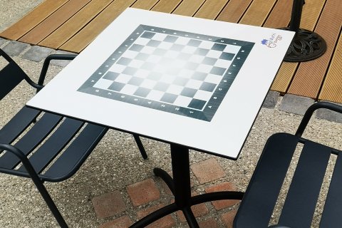 Table de jeux d'Echecs