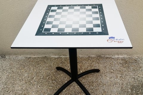 Table de jeux d'Echecs