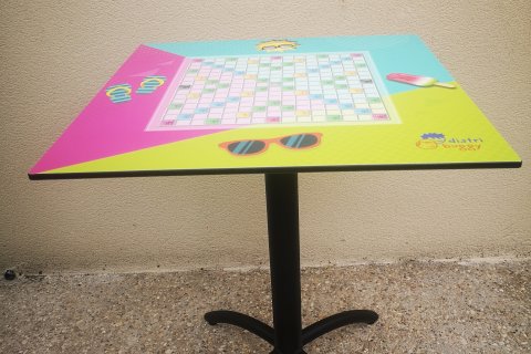 Table de jeux de lettres