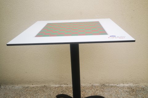 Table de jeux de dames