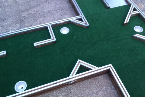 Parcours Mini golf 9 trous en 1 démontable 4.80 par 3.20 m