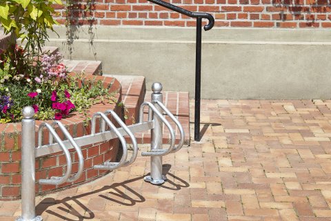 Ratelier 3 vélos  en acier galvanisé