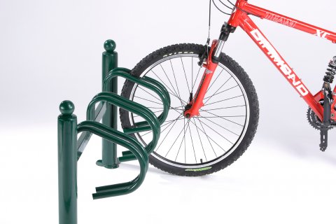 Ratelier 3 vélos en acier zingué bichromaté et peinture époxy coloris vert